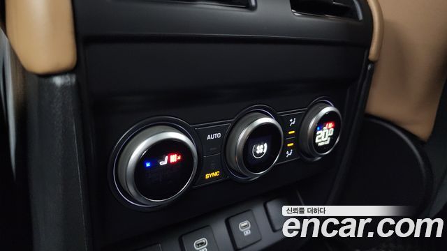 Land Rover Defender (L663) 110 D300 X-Dynamic HSE 2025 — фото 23