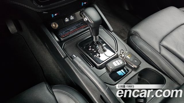 KG Mobility (SsangYong) Rexton Sports Khan Diesel 2.2 2WD Prestige 2022 — фото 9