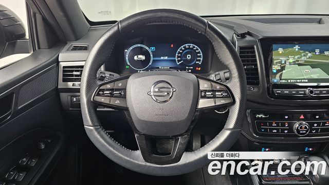 KG Mobility (SsangYong) Rexton Sports Khan Diesel 2.2 2WD Prestige 2022 — фото 13