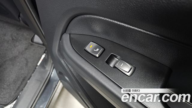 KG Mobility (SsangYong) Rexton Sports Khan Diesel 2.2 2WD Prestige 2022 — фото 19