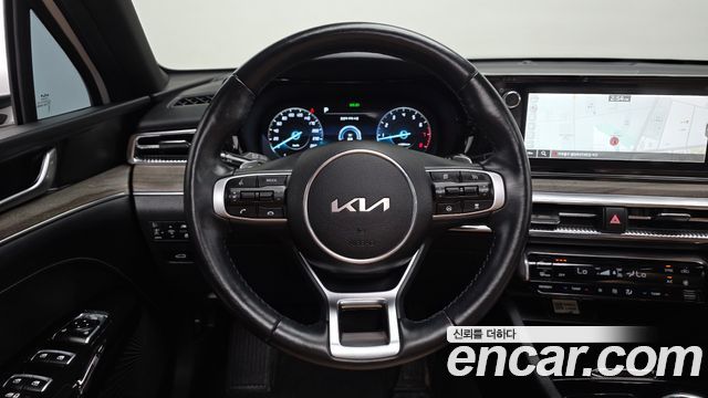 Kia K5 (III) 2.0 Noblesse 2022 — фото 13