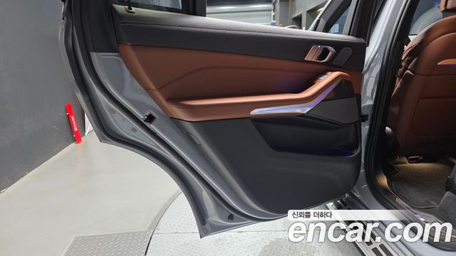 BMW X7 (G07) xDrive 40d M Sport 6STR 2025 — фото 31