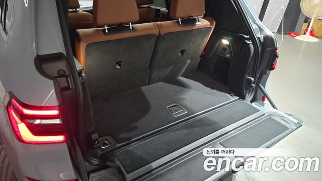 BMW X7 (G07) xDrive 40d M Sport 6STR 2025 — фото 38