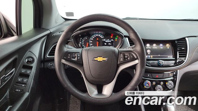 Chevrolet Trax 1.4 Red Line Premier 2022 — фото 12
