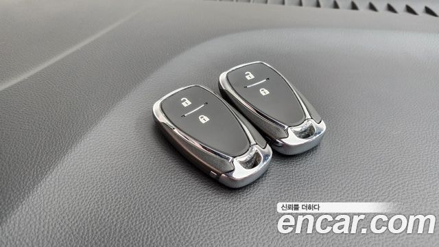 Chevrolet Trax 1.4 Red Line Premier 2022 — фото 18
