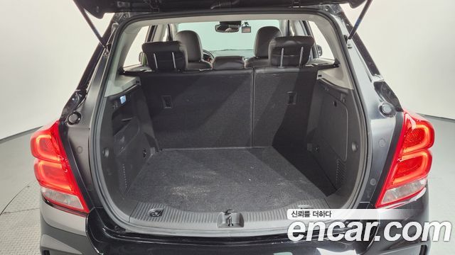 Chevrolet Trax 1.4 Red Line Premier 2022 — фото 20