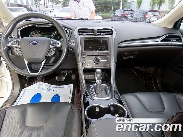 Ford Mondeo (IV) 2.0 Titanium 2016 — фото 7