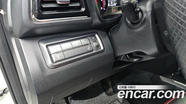 KG Mobility (SsangYong) Very New Tivoli Diesel 1.6 2WD V5 2020 — фото 16
