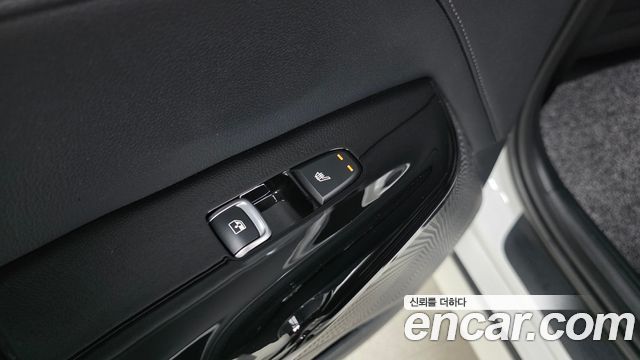 Kia K5 (III) 2.0 Noblesse 2025 — фото 20