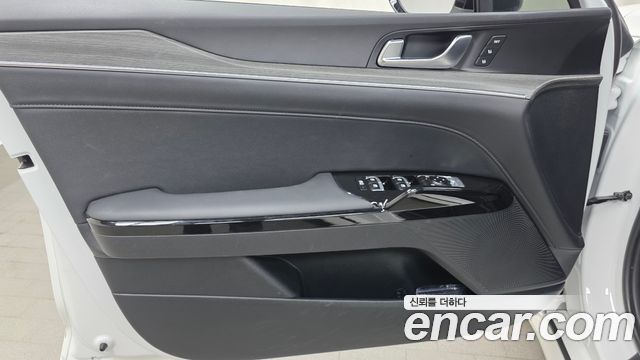 Kia K5 (III) 2.0 Noblesse 2025 — фото 24