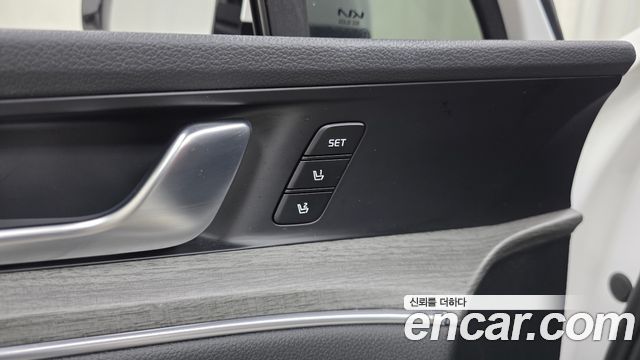 Kia K5 (III) 2.0 Noblesse 2025 — фото 28