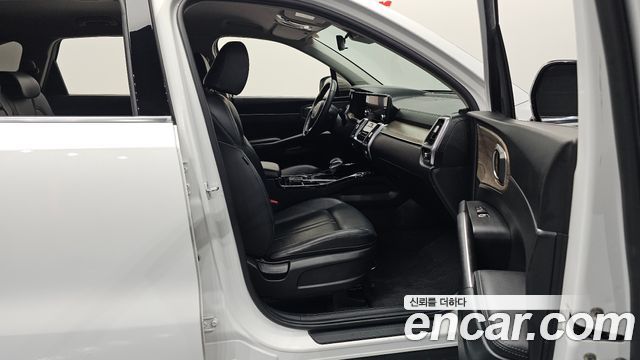 Kia Sorento (IV) Gasoline 2.5T 2WD Trendy 2023 — фото 26