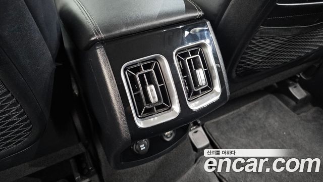 Kia Sorento (IV) Gasoline 2.5T 2WD Trendy 2023 — фото 29