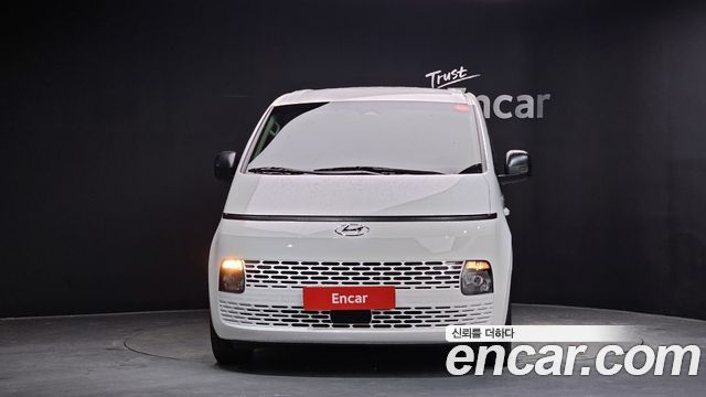 Hyundai Staria Cargo 3-Seater Smart 2023 — фото 3