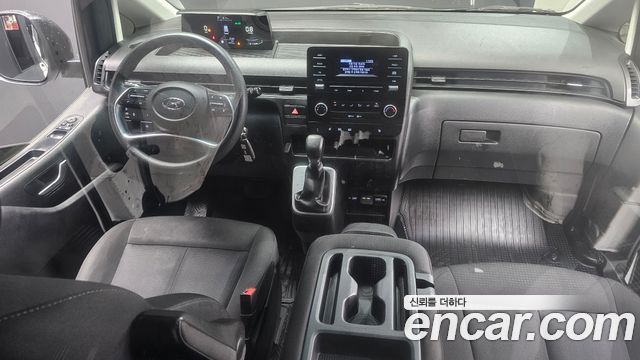Hyundai Staria Cargo 3-Seater Smart 2023 — фото 7
