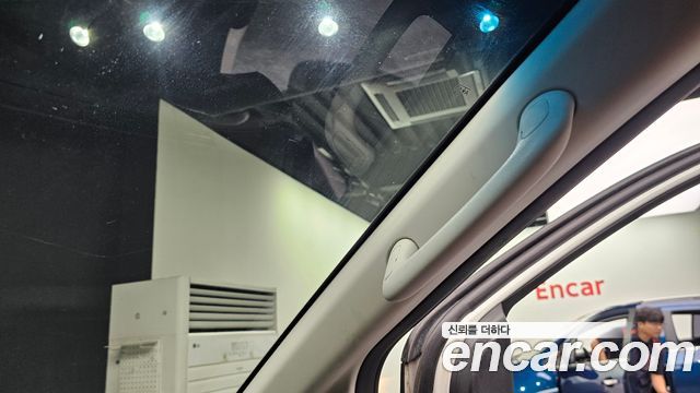 Hyundai Staria Cargo 3-Seater Smart 2023 — фото 28