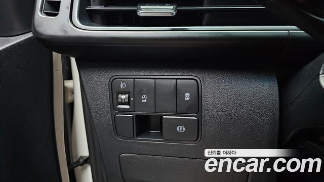 Hyundai Staria Cargo 3-Seater Smart 2023 — фото 29