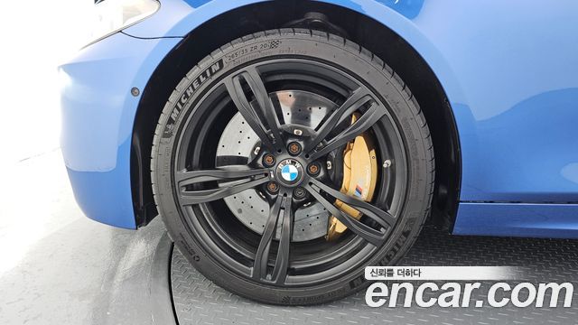 BMW M5 (F10) M5 Sedan 2016 — фото 5