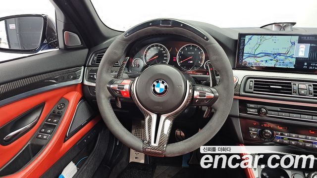 BMW M5 (F10) M5 Sedan 2016 — фото 12