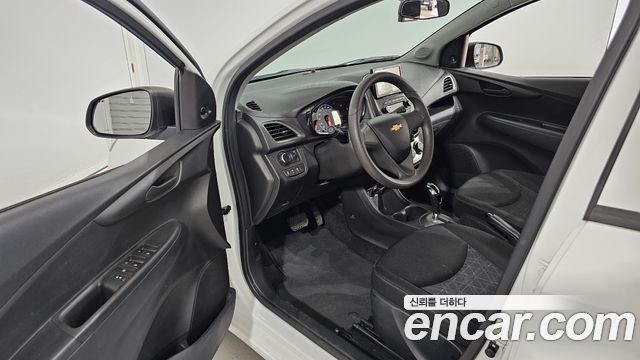 Chevrolet Spark LS 2019 — фото 10
