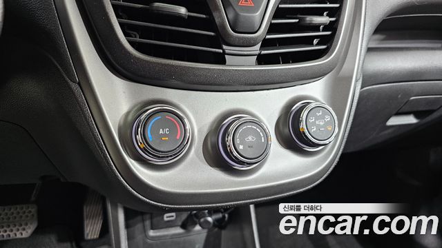 Chevrolet Spark LS 2019 — фото 17