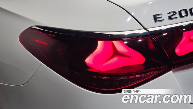 Mercedes-Benz E-Class (W214) E200 Avantgarde 2026 — фото 29