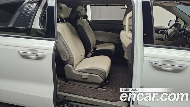Kia Carnival (IV) Gasoline 9-Seater Noblesse 2023 — фото 12