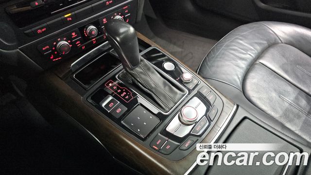 Audi A6 40 TDI Quattro C7 2016 — фото 9