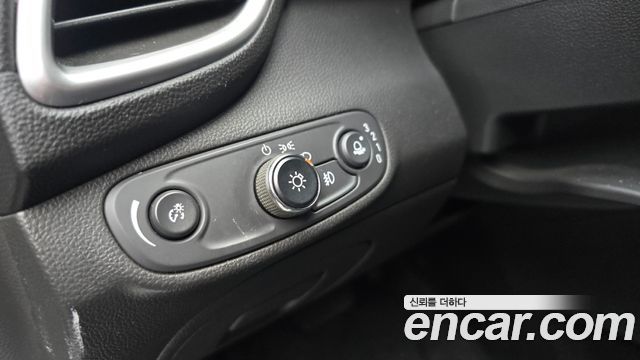 Chevrolet Trax 1.4 LT 2019 — фото 17