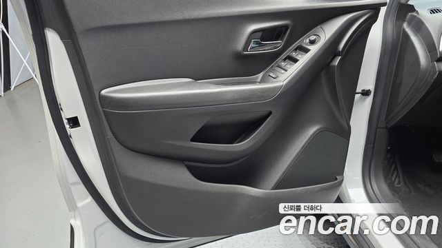 Chevrolet Trax 1.4 LT 2019 — фото 24