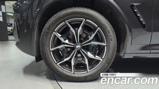 BMW X4 (G02) xDrive20i M Sport 2024 — фото 5