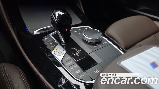 BMW X4 (G02) xDrive20i M Sport 2024 — фото 9