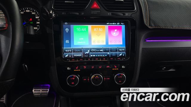 Volkswagen Scirocco 2.0 TSI R 2013 — фото 14