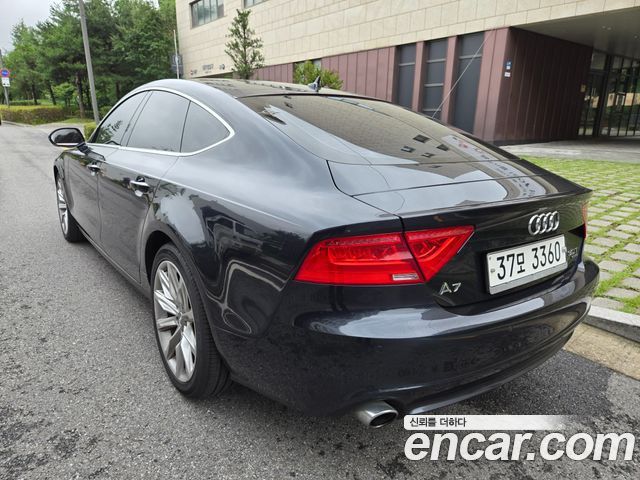 Audi A7 3.0 TFSI Quattro Entry 4G 2012 — фото 5