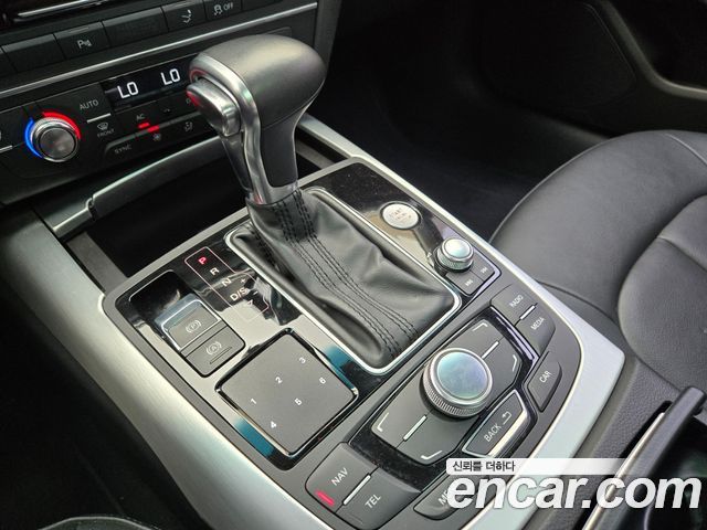 Audi A7 3.0 TFSI Quattro Entry 4G 2012 — фото 9