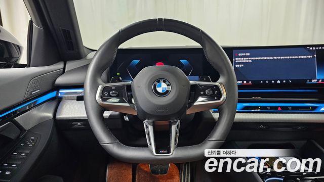 BMW 5 Series (G60) 530i xDrive M Sport 2024 — фото 14