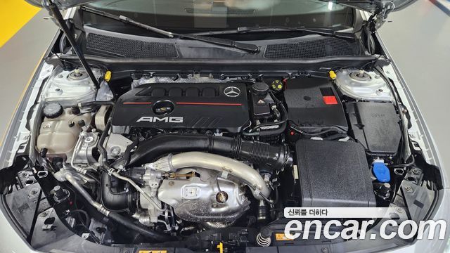 Mercedes-Benz A-Class (W177) AMG A35 4MATIC Sedan 2021 — фото 6