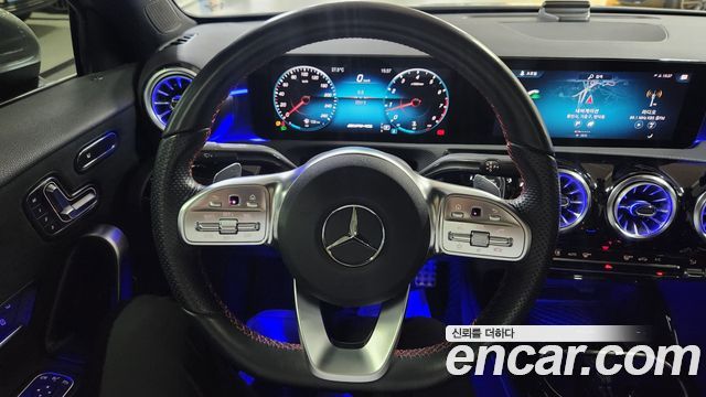 Mercedes-Benz A-Class (W177) AMG A35 4MATIC Sedan 2021 — фото 18