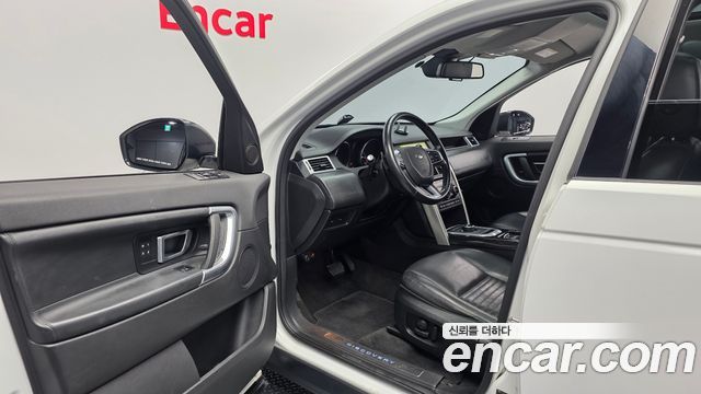 Land Rover Discovery Sport 2.0 TD4 HSE Luxury 2017 — фото 10