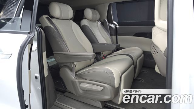 Kia Carnival (IV) Gasoline 7-Seater Signature 2026 — фото 12