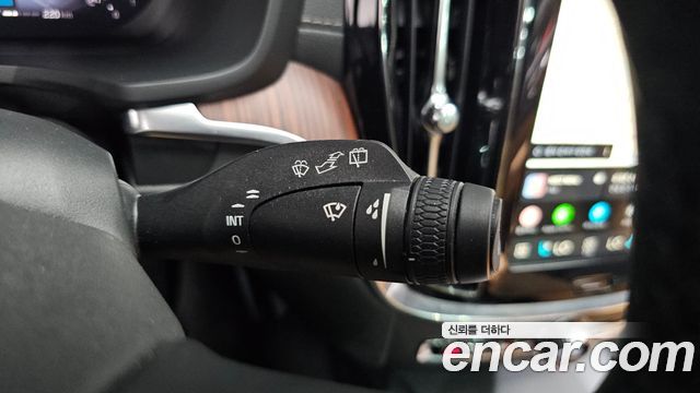 Volvo V60 Cross Country (II) B5 Ultra AWD 2025 — фото 38