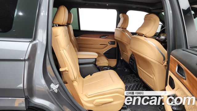 Jeep Grand Cherokee (WL) L 3.6 Summit Reserve 2021 — фото 11