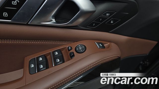 BMW X5 (G05) xDrive 40i xLine 2023 — фото 27