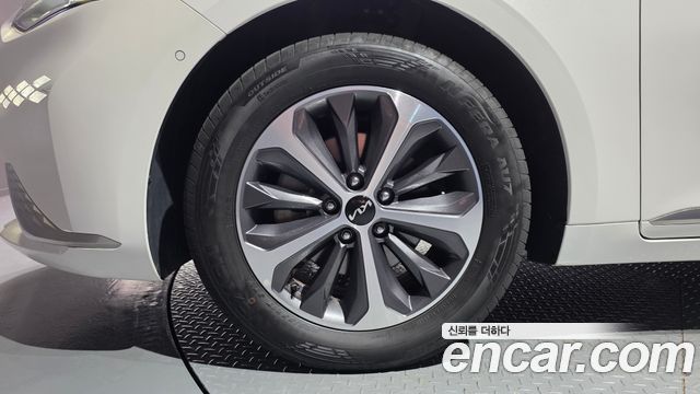 Kia K8 Hybrid Noblesse 2023 — фото 5