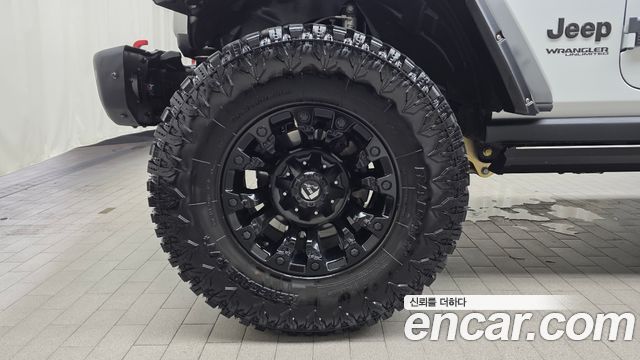 Jeep Wrangler (JL) 2.0 Sport 4Door Willys Edition 2020 — фото 5