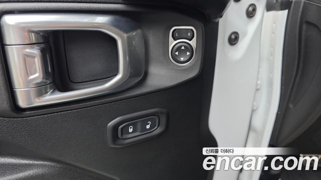 Jeep Wrangler (JL) 2.0 Sport 4Door Willys Edition 2020 — фото 28