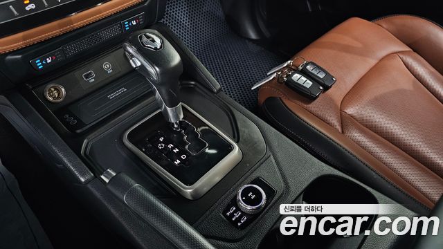 KG Mobility (SsangYong) Rexton Sports Diesel 2.2 4WD Noblesse 2019 — фото 9