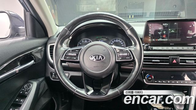 Kia Seltos Gasoline 1.6 Turbo 2WD Signature 2022 — фото 14