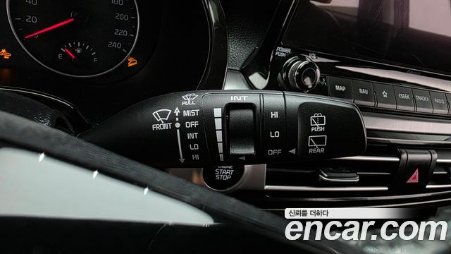 Kia Seltos Gasoline 1.6 Turbo 2WD Signature 2022 — фото 17
