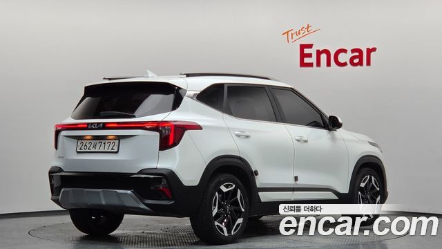 Kia Seltos Gasoline 2.0 2WD Signature 2023 — фото 2